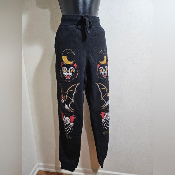 Dolls Kill Other - NEW Blackcraft Cult Joggers Medium Bat Dracula Goth